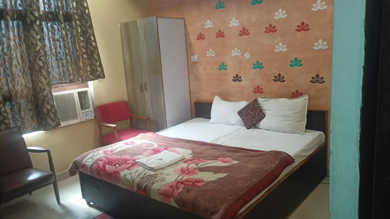 Hotel Shyam Utsav Mirzapur Экстерьер фото